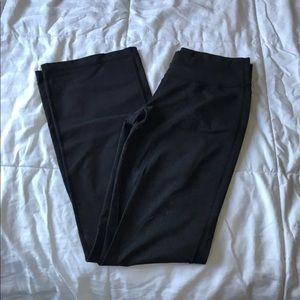 Lululemon yoga pants